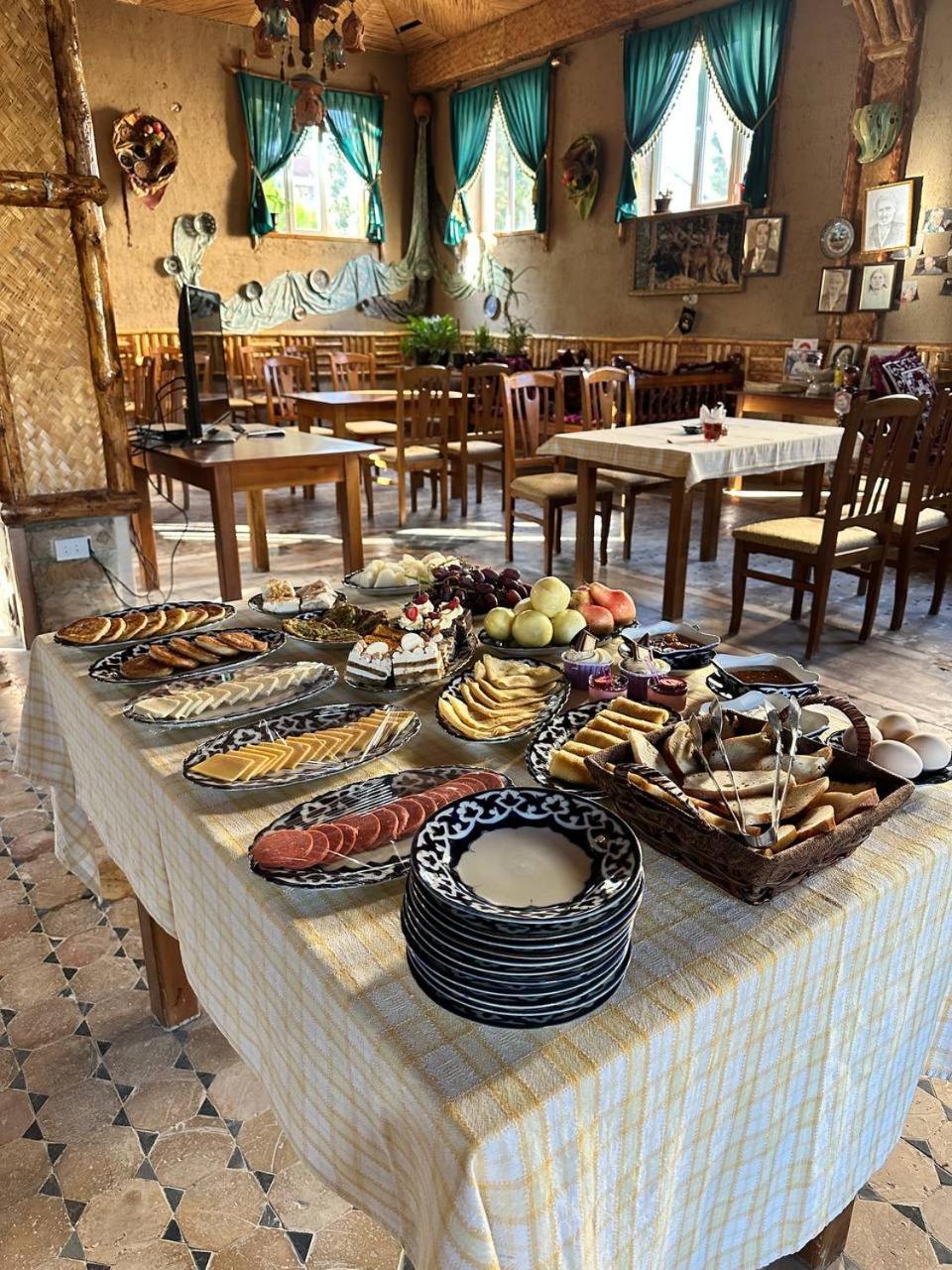 Hotel Latif Samarkand Luaran gambar